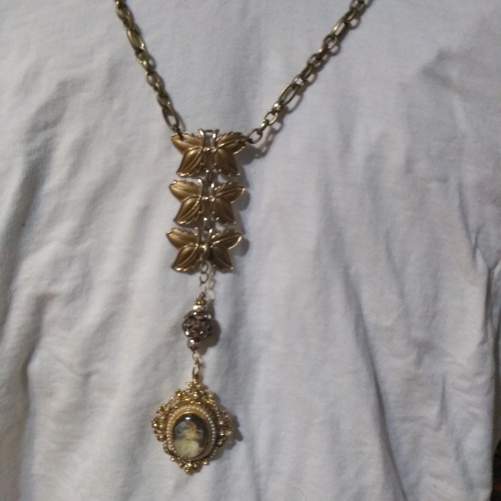 Necklace